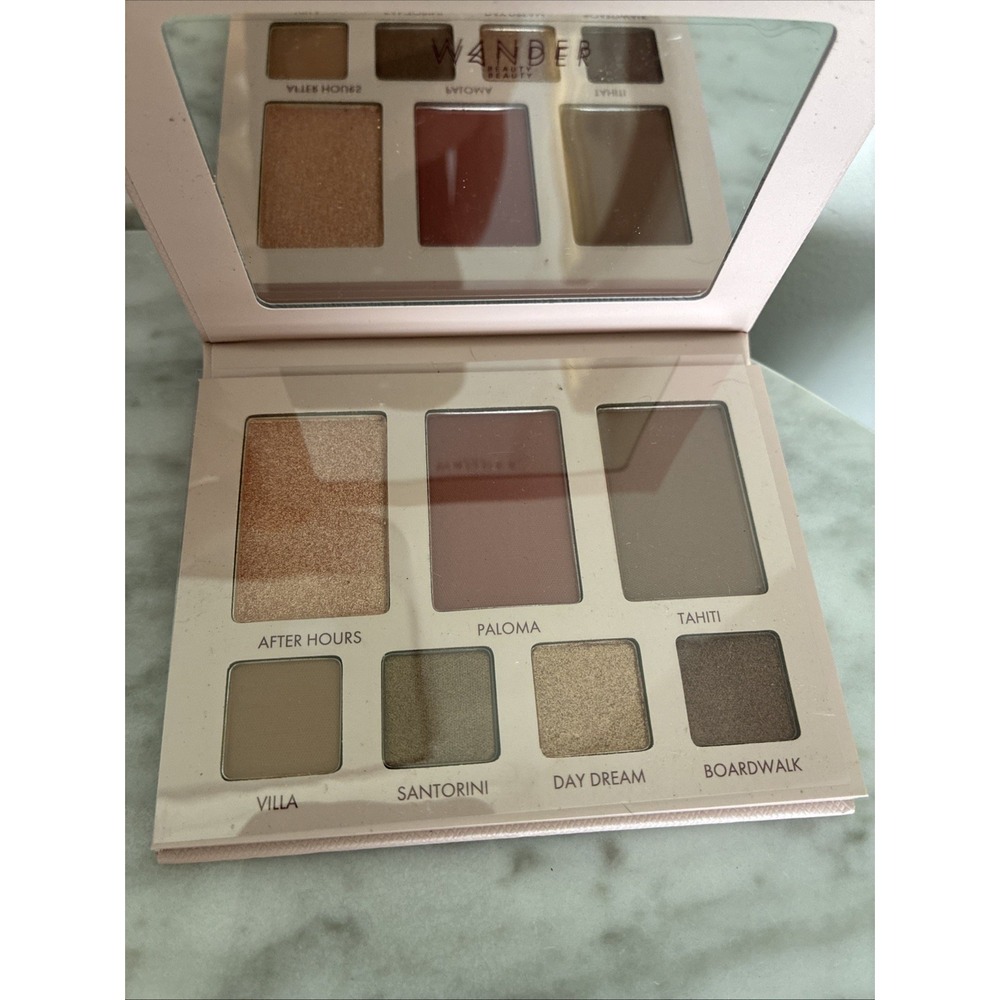 Wander Beauty Island Hop Getaway Eye and Face Palette • 0.34 Oz
